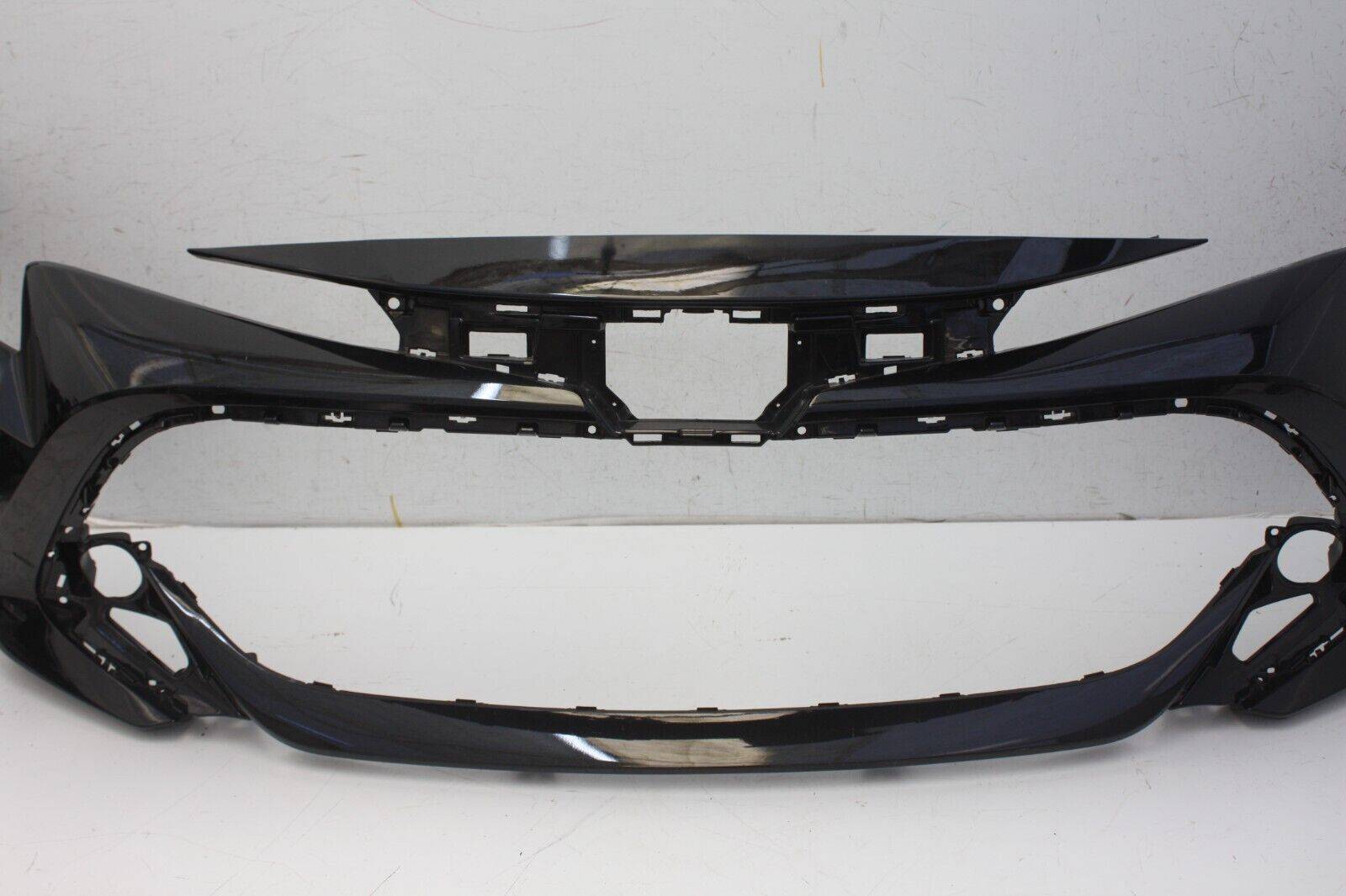 Toyota-Corolla-Hybrid-Front-Bumper-52119-02P40-Genuine-176636410533-2