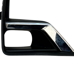 Toyota Land Cruiser Prado Front Left Fog Light Trim 18 TO 23 52128-60240 Genuine - Image 4