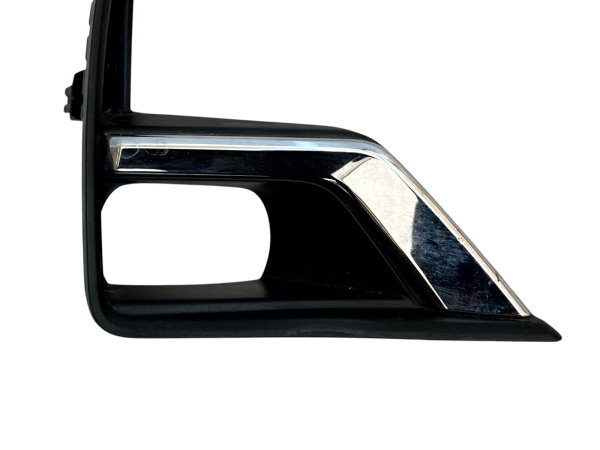 Toyota Land Cruiser Prado Front Left Fog Light Trim 18 TO 23 52128 60240 Genuine 178416797643 4