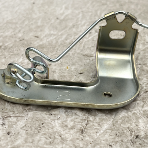 Toyota Prius Wiring Harness Clamp Bracket 82715-47390 Genuine - Image 10