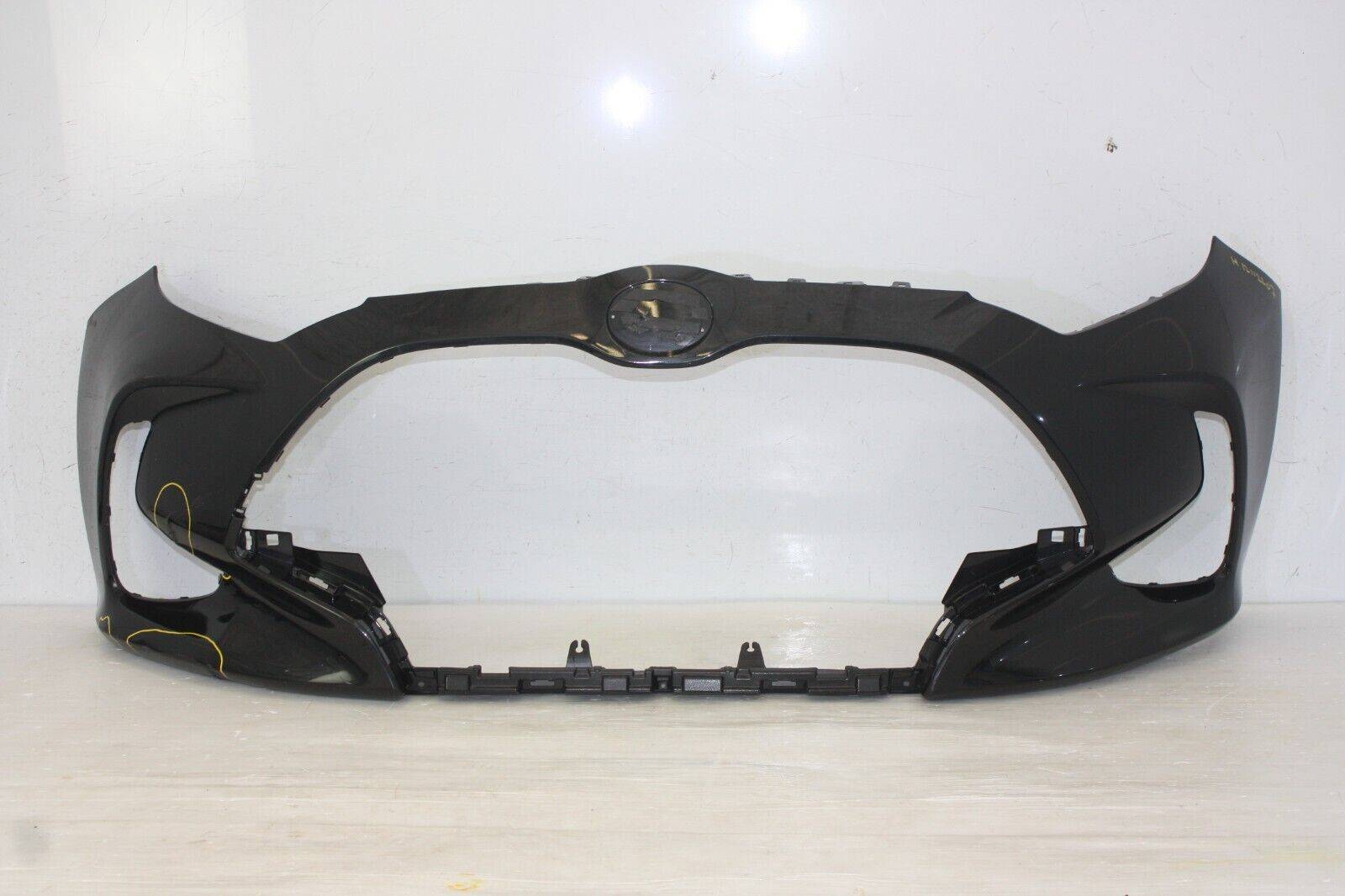 Toyota-Yaris-Front-Bumper-2020-ON-175488096573