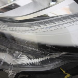 Toyota Yaris Left Side Headlight 2020 ON Genuine *DAMAGED* - Image 7