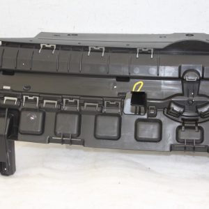 VW Caddy Front Bumper Grill Bracket 2K7807231E Genuine - Image 4