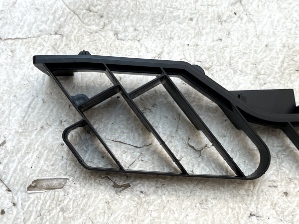 VW Golf MK8 Front Left Bumper Support Bracket 2020 TO 2024 5H0805707 Genuine 178519016993 4