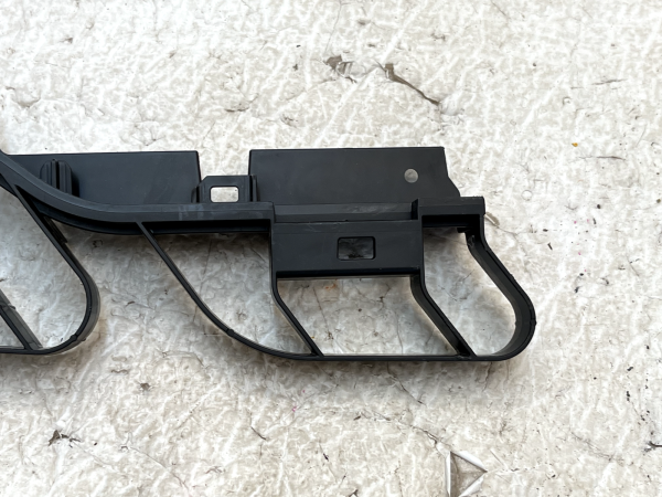 VW Golf MK8 Front Left Bumper Support Bracket 2020 TO 2024 5H0805707 Genuine 178519016993 6
