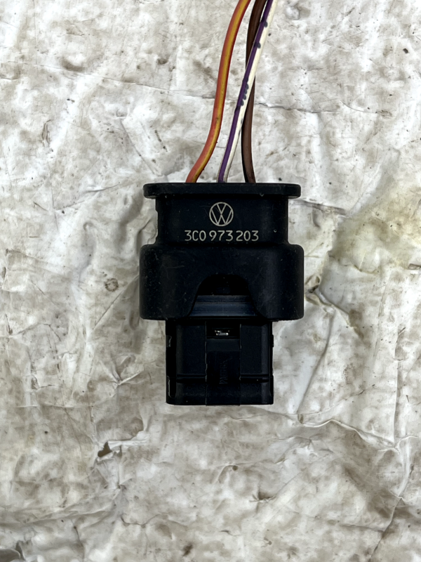 VW PASSAT B6 PDC Sensor Wiring Loom Plug Connector 3C0973203 Genuine 178560614263 2