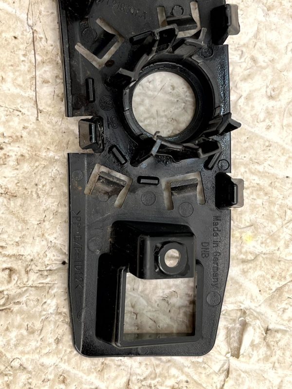 VW Tiguan Mk3 Rear Left Side Parking Sensor Holder 2024 ON 571919397A Genuine 6 VW Tiguan Mk3 Rear Left Side Parking Sensor Holder 2024 ON 571919397A Genuine 178228459413 7