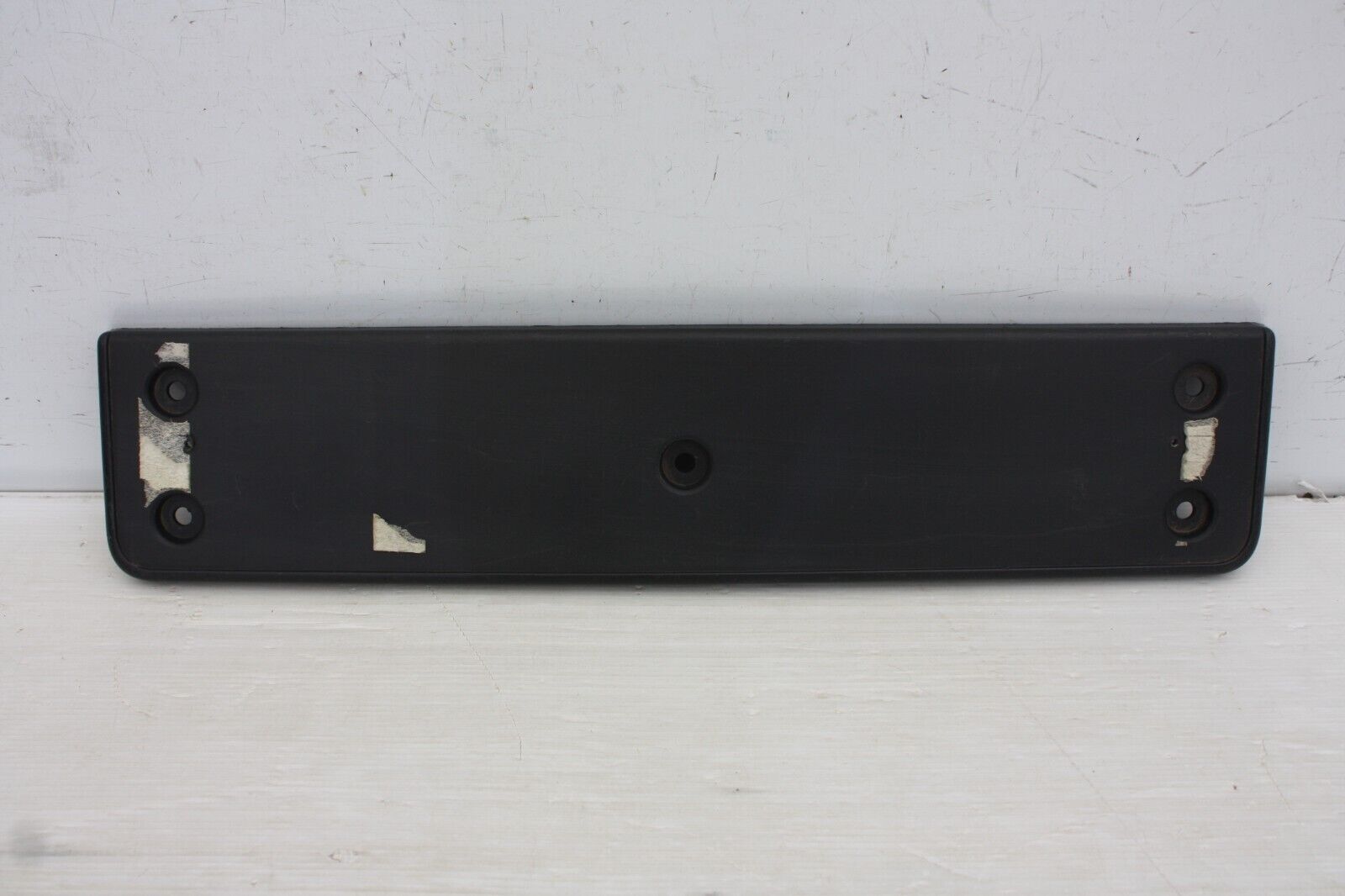 VW Tiguan R Line Front Bumper Number Plate 5NA807287 Genuine