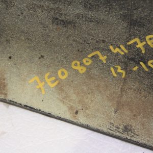 VW Transporter Rear Bumper 7E0807417A Genuine *DAMAGED* - Image 11