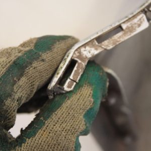 VW Transporter Rear Bumper 7E0807417A Genuine *DAMAGED* - Image 10