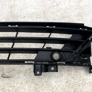 Vauxhall Astra Front Bumper Lower Grille 2019 TO 2022 39130494 Genuine - Image 7