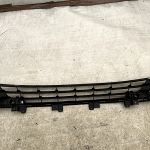 Vauxhall Astra Front Bumper Lower Grille 2019 TO 2022 39130494 Genuine - Image 8