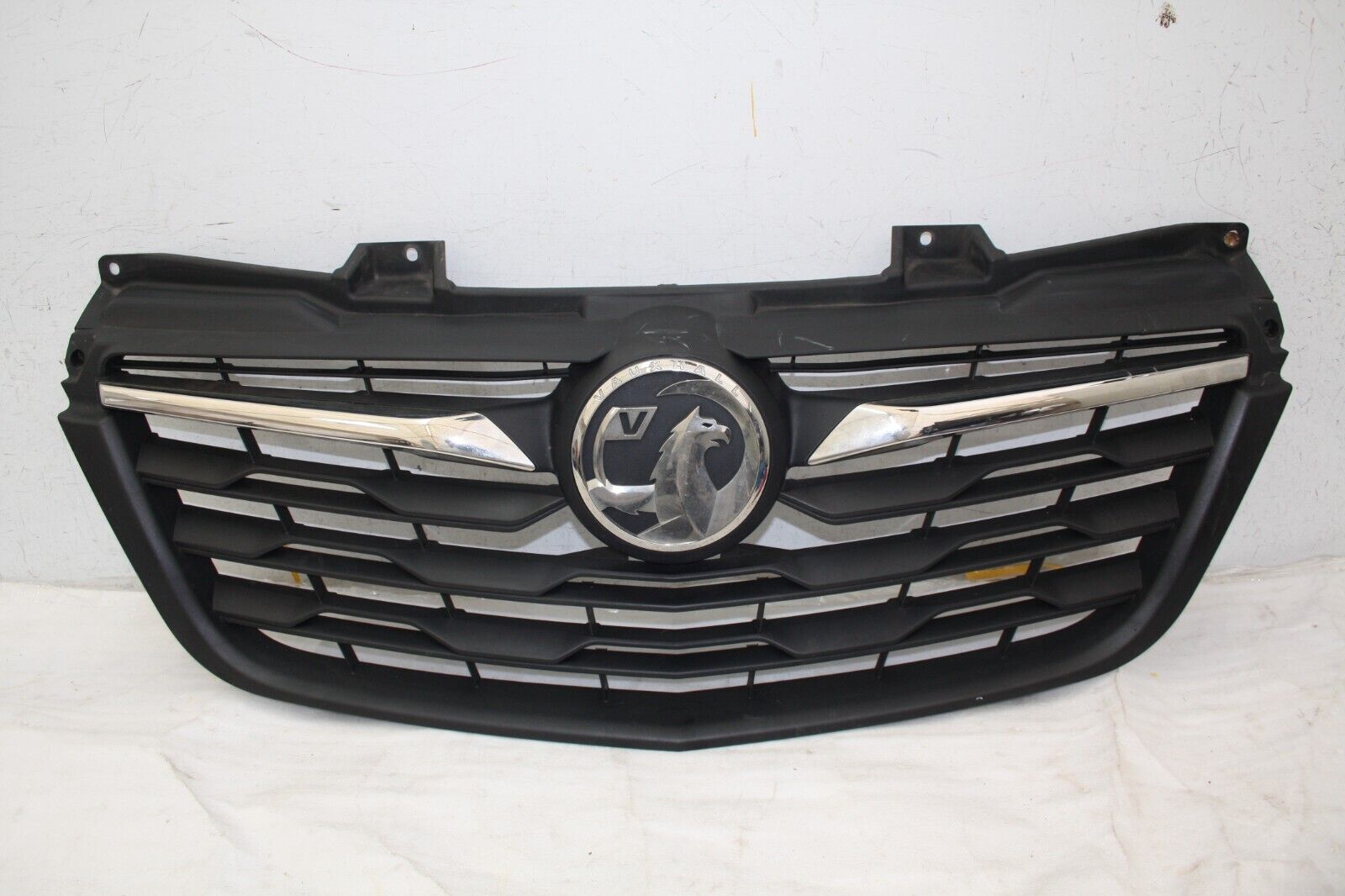 Vauxhall Movano C Front Bumper Grill 623101602R Genuine *DAMAGED*