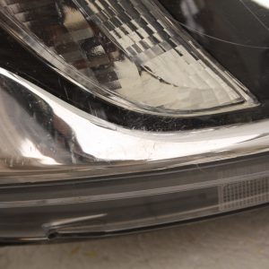Vauxhall Vivaro Right Side Headlight 95527870 Genuine - Image 9