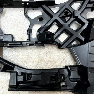 Volkswagen Golf MK7 Front Right Bumper Support Bracket 17-20 5G0807724F Genuine - Image 9