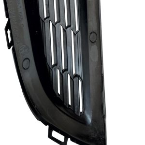 Volkswagen Polo 6R Front Bumper Right Lower Grille 2009-2014 6R0853666C Genuine - Image 10