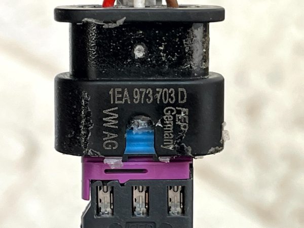 Volkswagen T-Cross PDC Parking Sensor Plug Connector 2019 ON 1EA973703D Genuine 7 Volkswagen T Cross PDC Parking Sensor Plug Connector 2019 ON 1EA973703D Genuine 178427383673 8
