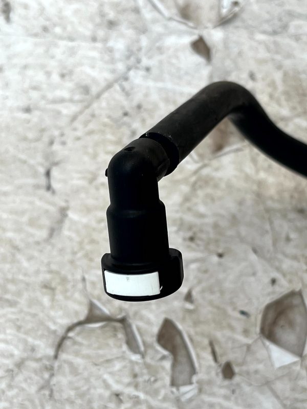Volvo V40 Fuel Line Pipe 2012 TO 2019 31372985 Genuine 178464548003 12