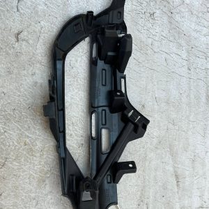 Volvo XC60 Front Bumper Left Side Fog Light Bracket 2022 ON 32234954 Genuine - Image 7