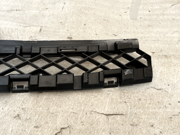 Volvo XC60 Rear Bumper Bracket 2017 TO 2022 31407983 Genuine 11 Volvo XC60 Rear Bumper Bracket 2017 TO 2022 31407983 Genuine 178516180343 12