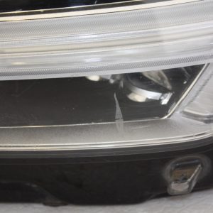 Volvo XC90 Left Side Headlight 32228690 Genuine *DAMAGED* - Image 3
