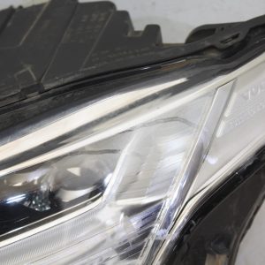 Volvo XC90 Left Side Headlight 32228690 Genuine *DAMAGED* - Image 5