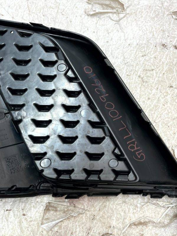 Audi A1 S Line Front Bumper Left Side Lower Grille 2019 ON 82A807681D Genuine 178508254834 10
