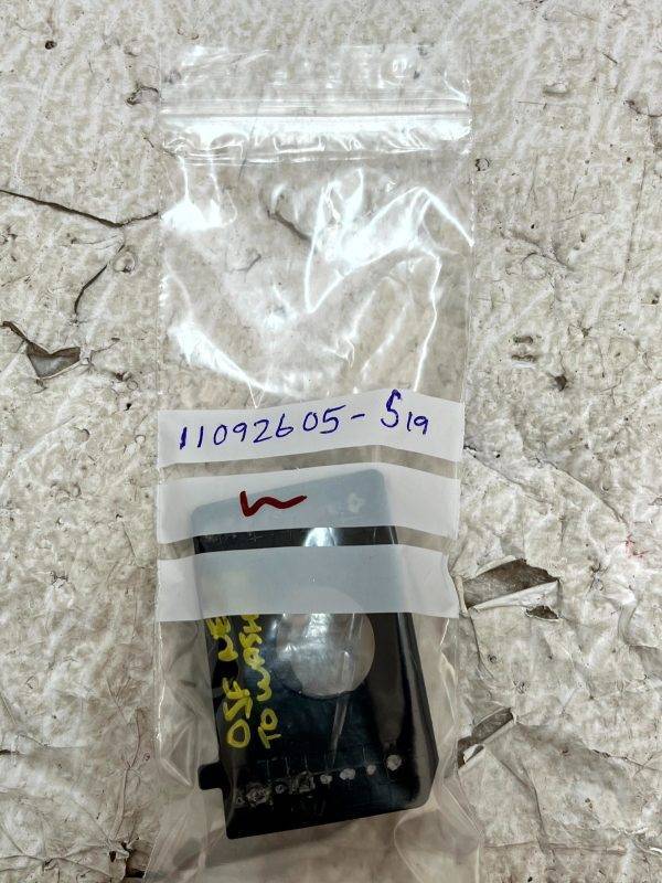 Audi A7 S7 4K8 Front Bumper PDC Parking Sensor Holder Bracket 4K8919268B Genuine 7 Audi A7 S7 4K8 Front Bumper PDC Parking Sensor Holder Bracket 4K8919268B Genuine 178542142284 8