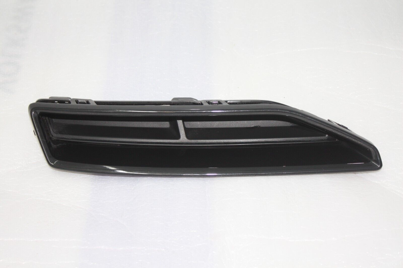 Audi Q3 Rear Bumper Right Trim 2018 ON 83A807834 Genuine