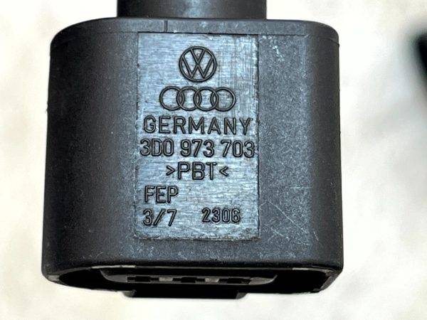 Audi Skoda VW Oil Level Sensor Wiring Harness Plug Connector 3D0973703 Genuine 178420366194 8