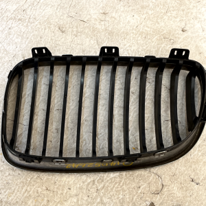 BMW 1 Series E87 LCI Front Bumper Right Grille 2007 TO 2011 51137179656 Genuine - Image 6