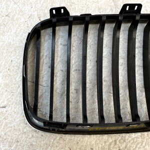 BMW 1 Series E87 LCI Front Bumper Right Grille 2007 TO 2011 51137179656 Genuine - Image 7