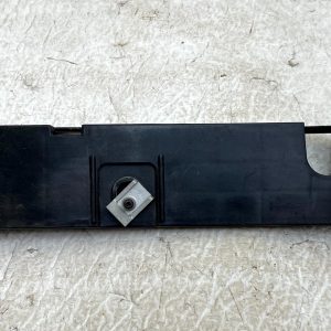 BMW 2 Series F46 Front Air Duct Grille Bracket 2015 TO 2018 517415677210 Genuine - Image 4
