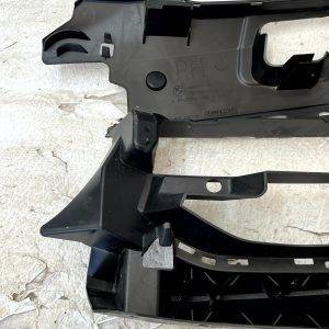 BMW 5 G30 M Sport Front Right Bumper Fog Light Bracket 17-20 51118064968 Genuine 21 BMW 5 G30 M Sport Front Right Bumper Fog Light Bracket 17-20 51118064968 Genuine - Image 8