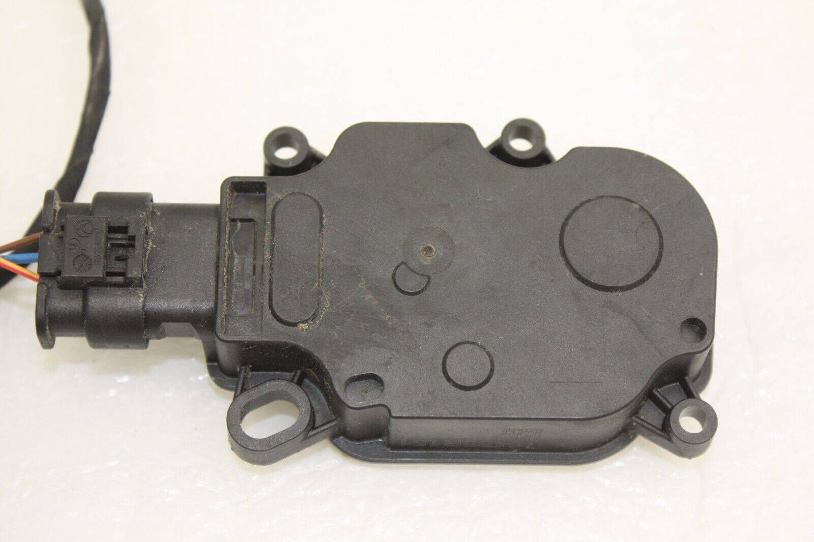 BMW-5-Series-F10-F11-Intake-Actuator-Motor-6466R151-Genuine-176372650094-5