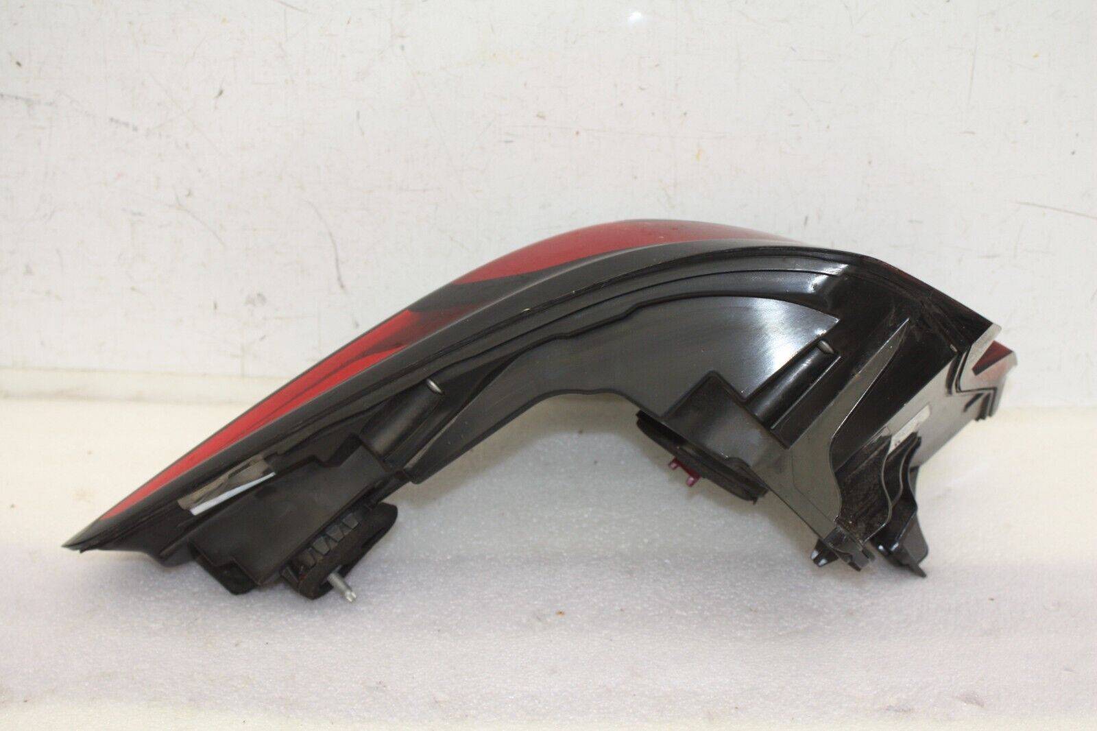 BMW-5-Series-G30-G31-Right-Side-Tail-Light-2021-8493812-Genuine-LENS-DAMAGED-176565528744-8