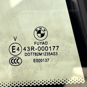 BMW X1 F48 Rear Right Driver Side Fixed Window Glass 43R-000177 Genuine - Image 13