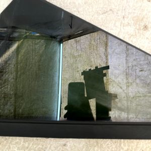 BMW X1 F48 Rear Right Driver Side Fixed Window Glass 43R-000177 Genuine - Image 4