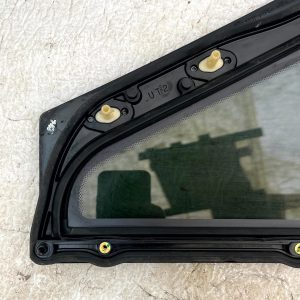 BMW X1 F48 Rear Right Driver Side Fixed Window Glass 43R-000177 Genuine - Image 8