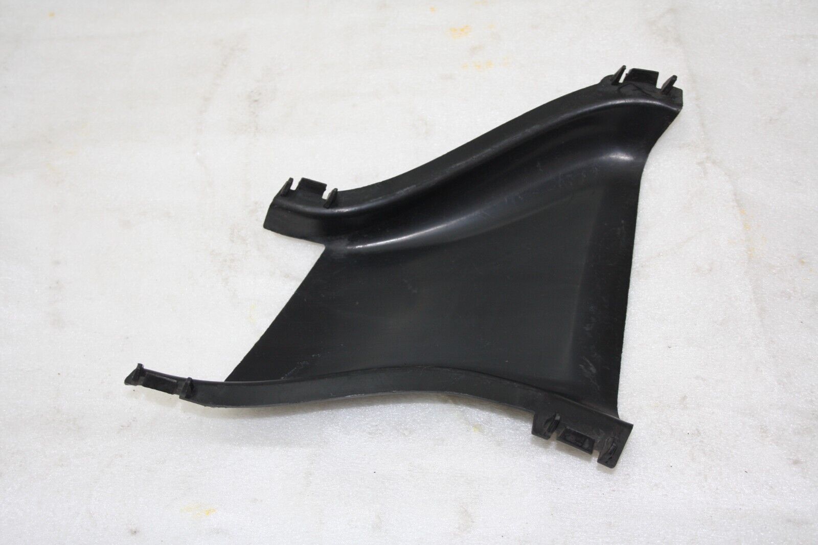 BMW X1 F48 Right Air Duct Intake Cover 8065478 Genuine