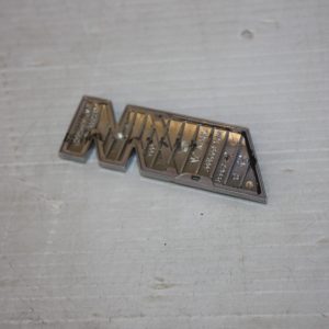 BMW X5 G05 Front Right Wing Logo Emblem Badge 2018 TO 2023 8094237 Genuine - Image 4