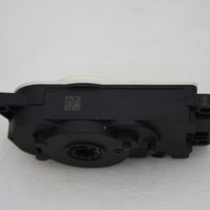 BMW X5 G05 HVAC Air Intake Flap Actuator Motor 5811R1000 Genuine - Image 5
