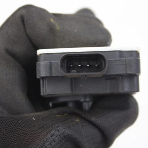 BMW X5 G05 HVAC Air Intake Flap Actuator Motor 5811R1000 Genuine - Image 9