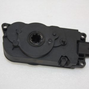 BMW X5 G05 Intake Actuator Motor 5811R1000 Genuine - Image 5