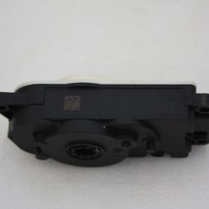 BMW X5 G05 Intake Actuator Motor 5811R1000 Genuine - Image 9