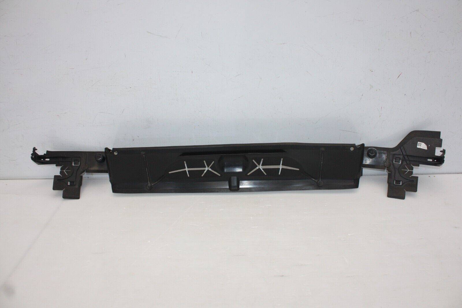 BMW-X7-G05-G06-G07-Front-Lower-Radiator-Air-Duct-51747421678-Genuine-176219761654-8