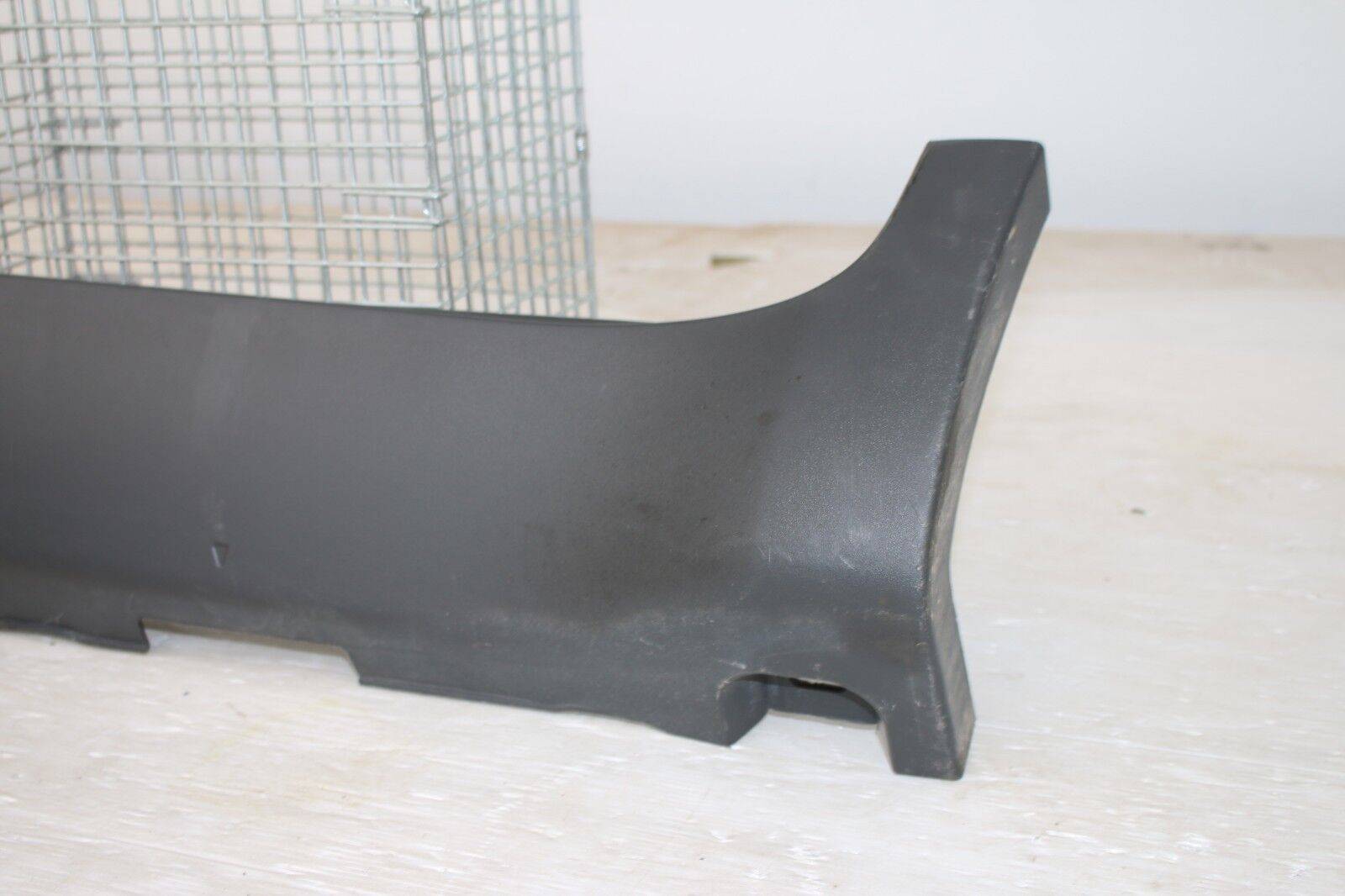 FORD-KUGA-LEFT-SIDE-SILL-SKIRT-COVER-2008-TO-2012-175367545084-2