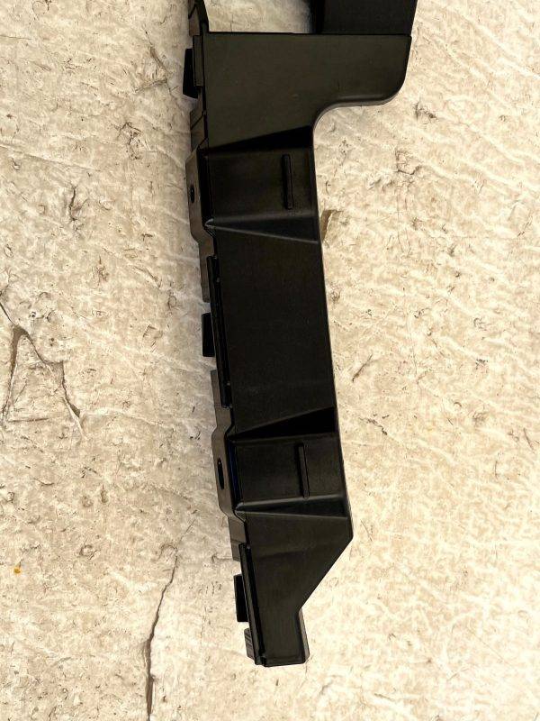 Fiat 500 Rear Bumper Right Side Mounting Bracket 2015 TO 2025 52061720 Genuine 4 Fiat 500 Rear Bumper Right Side Mounting Bracket 2015 TO 2025 52061720 Genuine 178313495934 5
