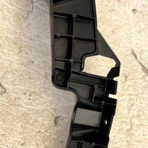 Fiat 500 Rear Bumper Right Side Mounting Bracket 2015 TO 2025 52061720 Genuine 23 Fiat 500 Rear Bumper Right Side Mounting Bracket 2015 TO 2025 52061720 Genuine - Image 9