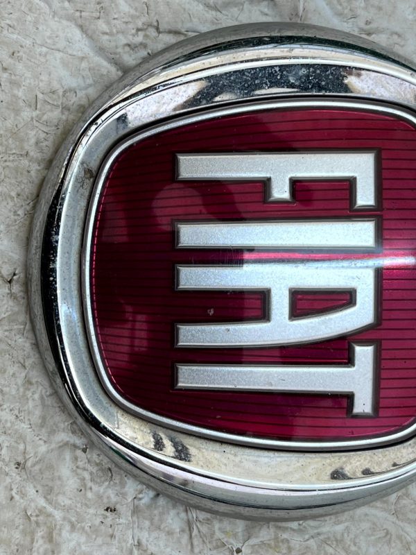 Fiat Punto Bravo Front Hood Bonnet Emblem Logo Badge 735579354 Genuine 2 Fiat Punto Bravo Front Hood Bonnet Emblem Logo Badge 735579354 Genuine 178507815504 3
